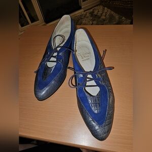 CHRISTIAN DIOR Beautiful Vintage Blue Croc Laceups Size 5B CUTE!!